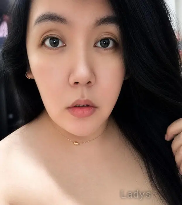 Lin Ha (39) – Call Girl & Independent Escort Service in Malmö - Gallery Photo 3