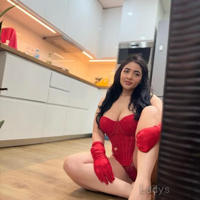 Jane (24) – Call Girl & Independent Escort Service in Malmö - Gallery Photo 2