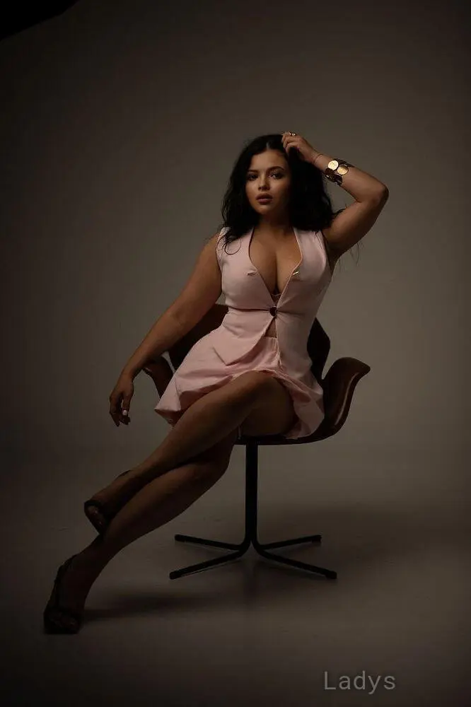 Milana (19) – Call Girl & Independent Escort Service in Malmö - Gallery Photo 4