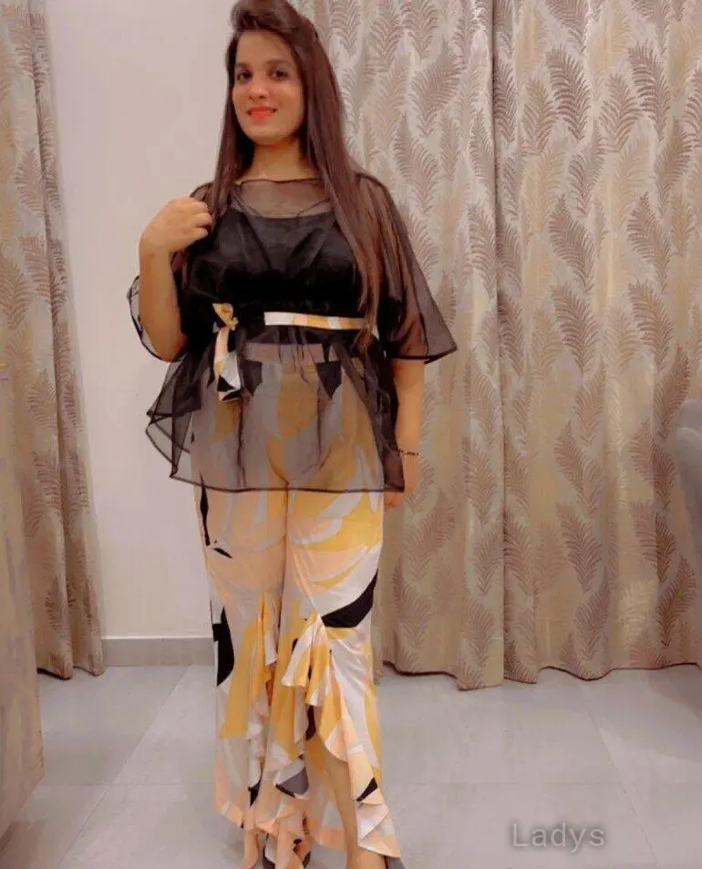 Anushka (22) – Call Girl & Independent Escort Service in Manali - Gallery Photo 3