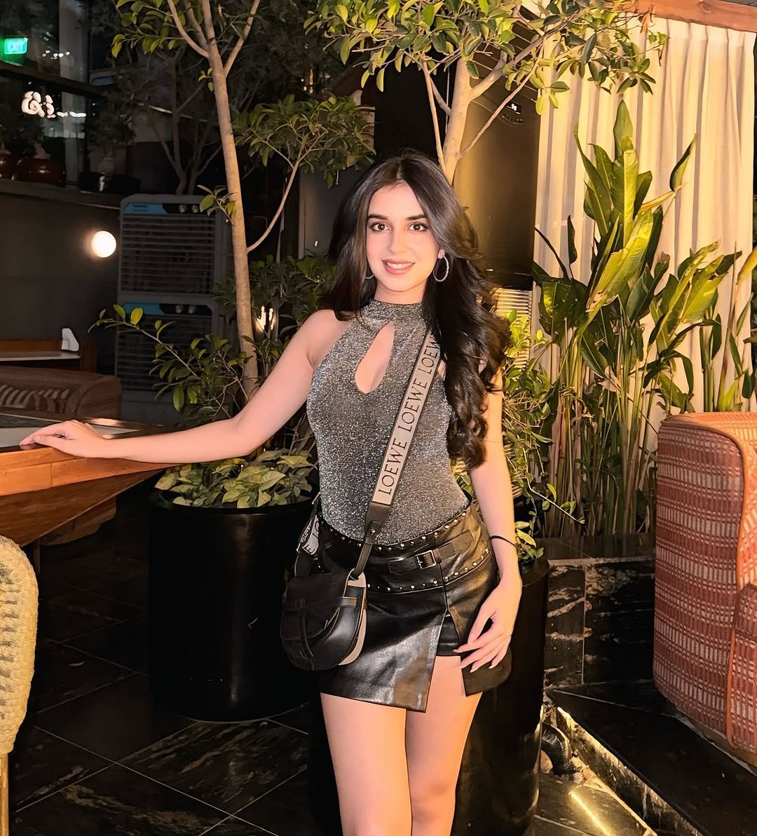 Chahna (23) – Call Girl & Independent Escort Service in Manali - Gallery Photo 2
