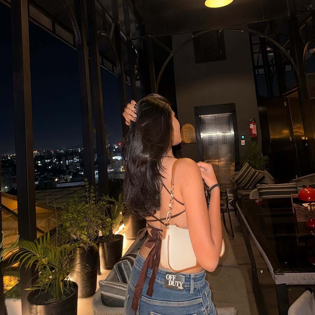 Ishika (23) – Call Girl & Independent Escort Service in Manali - Gallery Photo 3