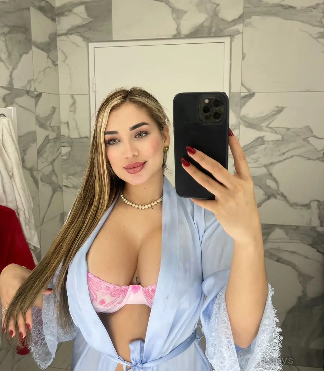 Valeria (25) – Call Girl & Independent Escort Service in Manhattan - Gallery Photo 8
