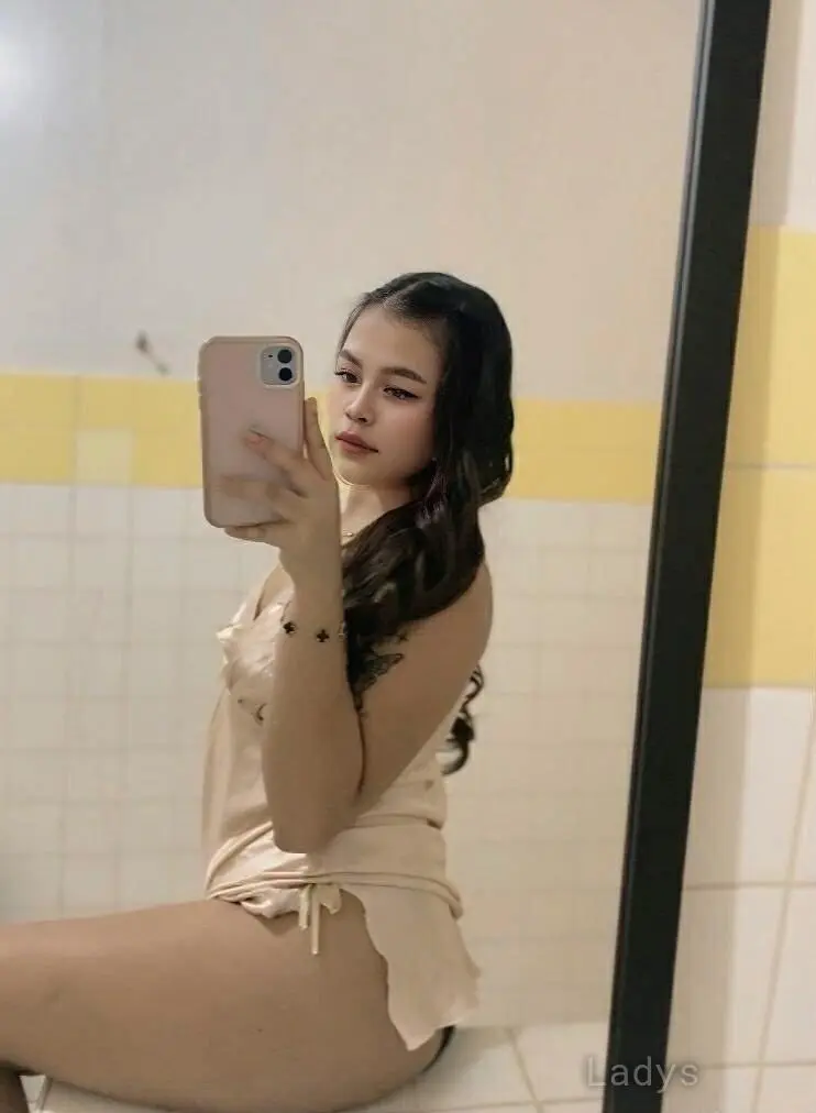 Jane (23) – Call Girl & Independent Escort Service in Manila - Gallery Photo 6