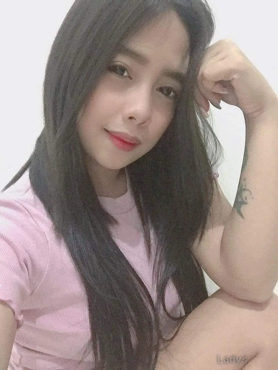 Athena (23) – Call Girl & Independent Escort Service in Manila - Gallery Photo 2