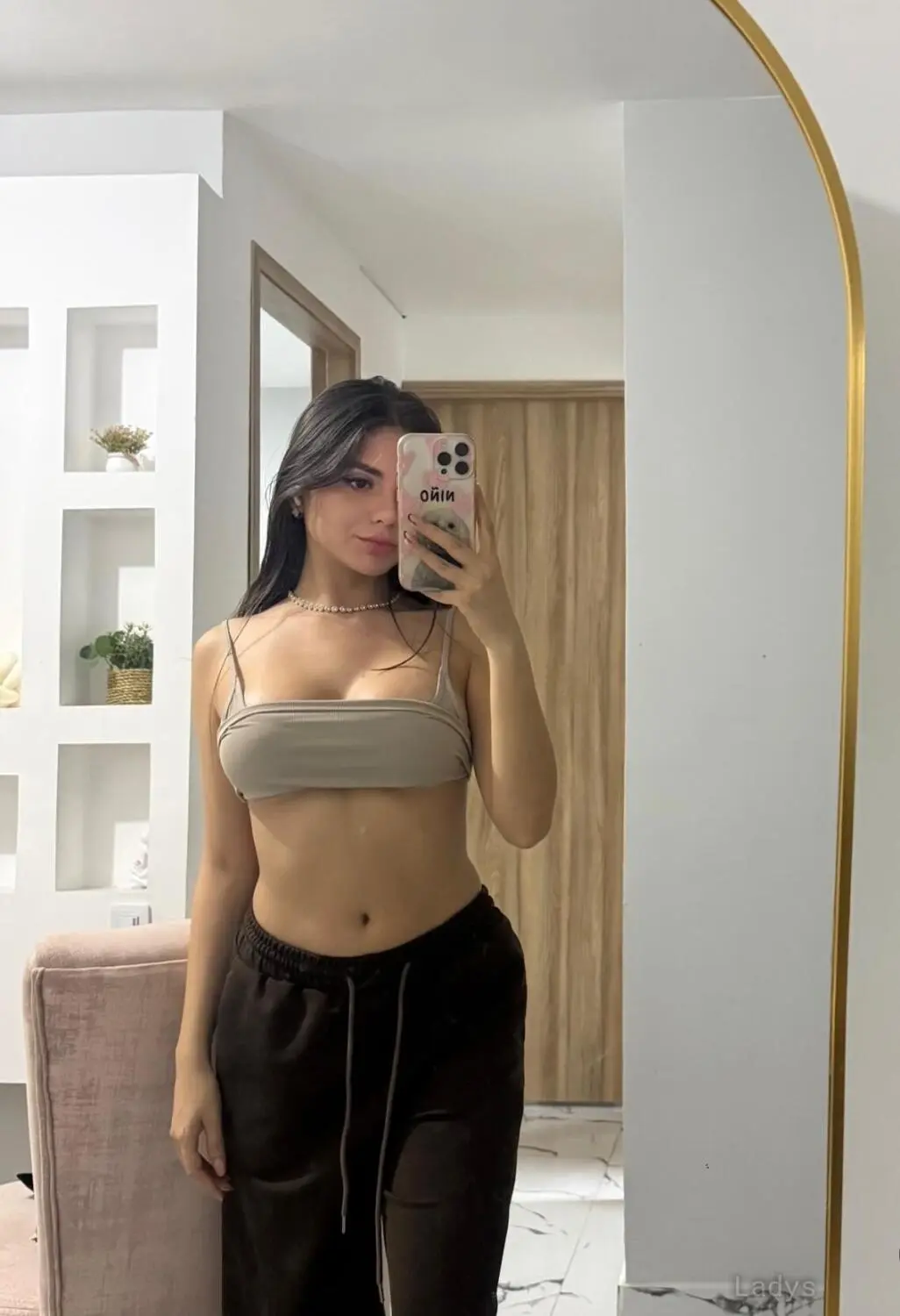 Sofia (23) – Call Girl & Independent Escort Service in Manila - Gallery Photo 4
