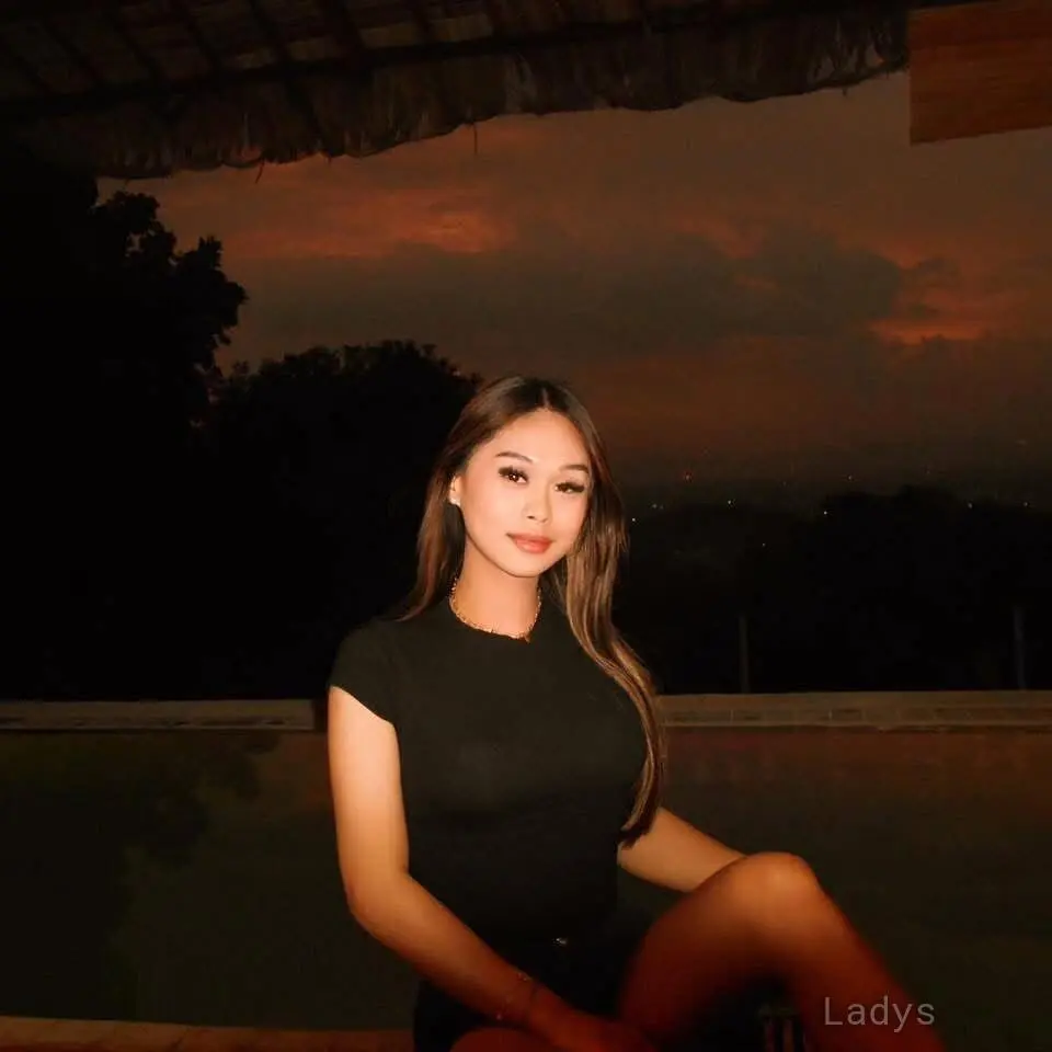 Kylie (24) – Call Girl & Independent Escort Service in Manila - Gallery Photo 3