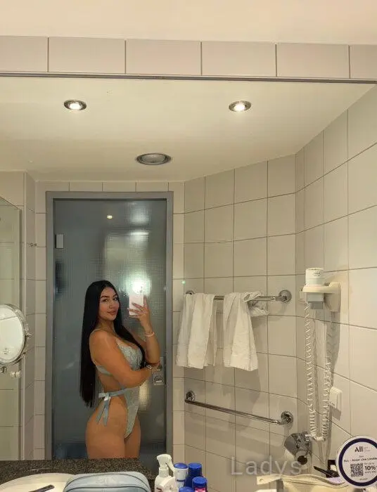 Nicole (21) – Call Girl & Independent Escort Service in Mannheim - Gallery Photo 4