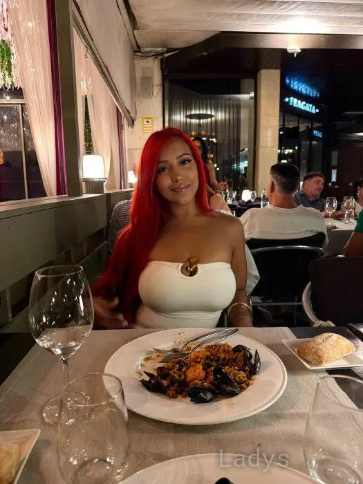 Jade (27) – Call Girl & Independent Escort Service in Marbella - Gallery Photo 5