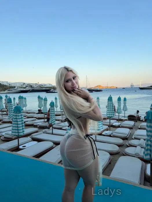 Sabrina (21) – Call Girl & Independent Escort Service in Marbella - Gallery Photo 5