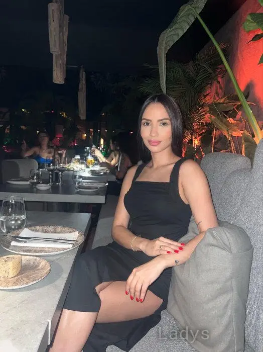 Luna (25) – Call Girl & Independent Escort Service in Marijampolė - Gallery Photo 3
