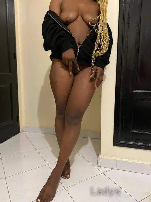 Amanda (25) – Call Girl & Independent Escort Service in Marrakech - Gallery Photo 4