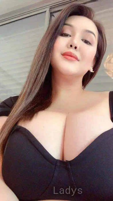 Wei Sam (25) – Call Girl & Independent Escort Service in Marrakech - Gallery Photo 4