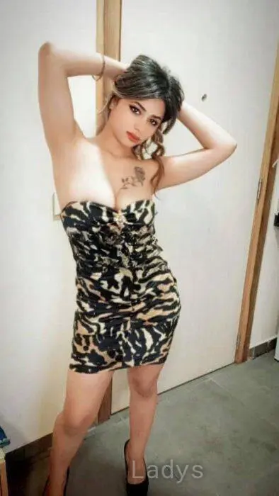 Loujaine (22) – Call Girl & Independent Escort Service in Marrakech - Gallery Photo 4