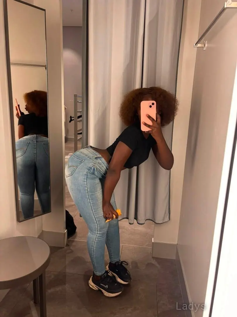 Plan Cul (25) – Call Girl & Independent Escort Service in Marseille - Gallery Photo 3