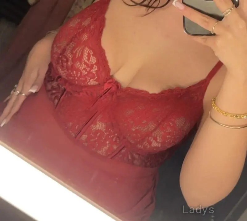 Lolaa (28) – Call Girl & Independent Escort Service in Marseille - Gallery Photo 4