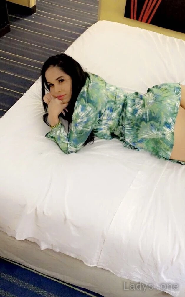 Liah (28) – Call Girl & Independent Escort Service in McAllen - Gallery Photo 3