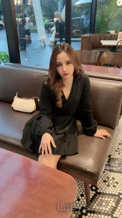 Vanessa (22) – Call Girl & Independent Escort Service in Medan - Gallery Photo 4