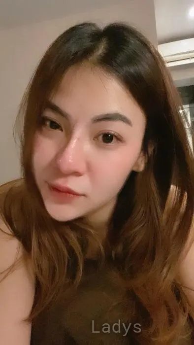 Alunaaaa (25) – Call Girl & Independent Escort Service in Medan - Gallery Photo 3