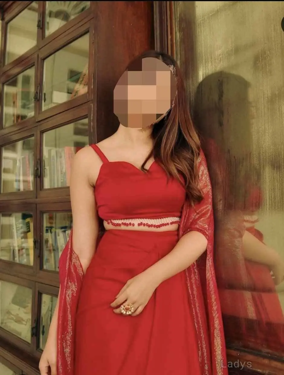 Paridhi (23) – Call Girl & Independent Escort Service in Meerut - Gallery Photo 4