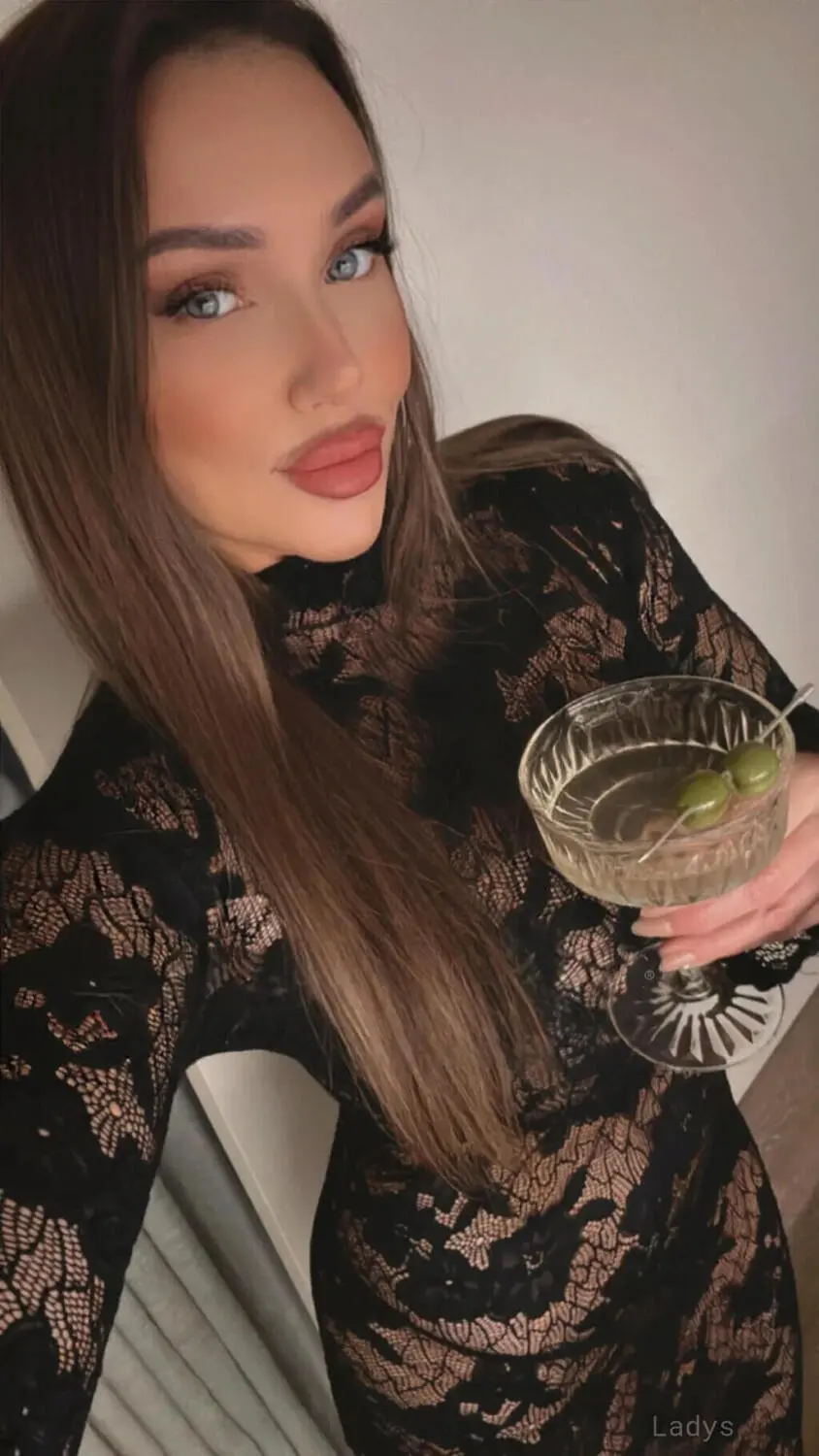 Camille Lorette (41) – Call Girl & Independent Escort Service in Melbourne - Gallery Photo 5