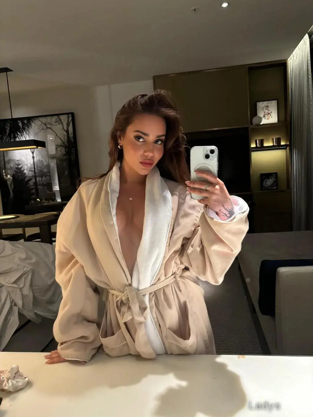 Luma Scorsese (24) – Call Girl & Independent Escort Service in Melbourne - Gallery Photo 2