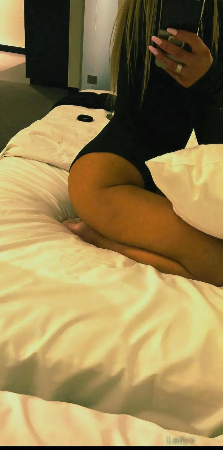 Chlo Sinclair (32) – Call Girl & Independent Escort Service in Melbourne - Gallery Photo 3