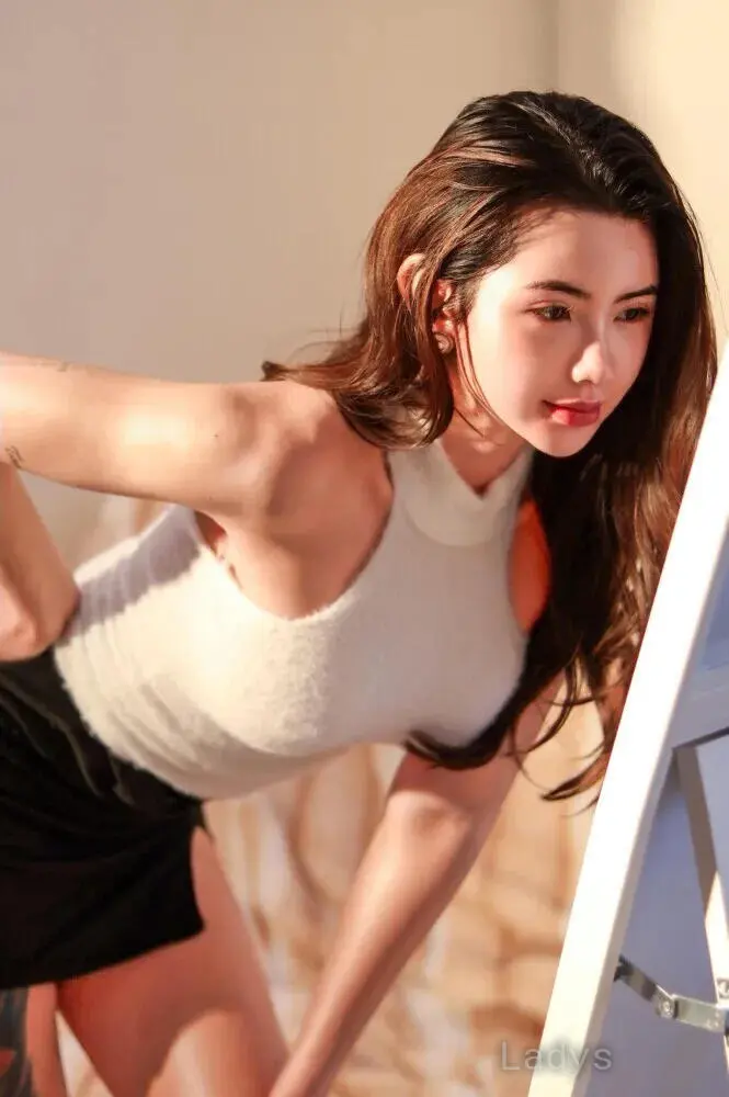 Hana Vo (27) – Call Girl & Independent Escort Service in Melbourne - Gallery Photo 4