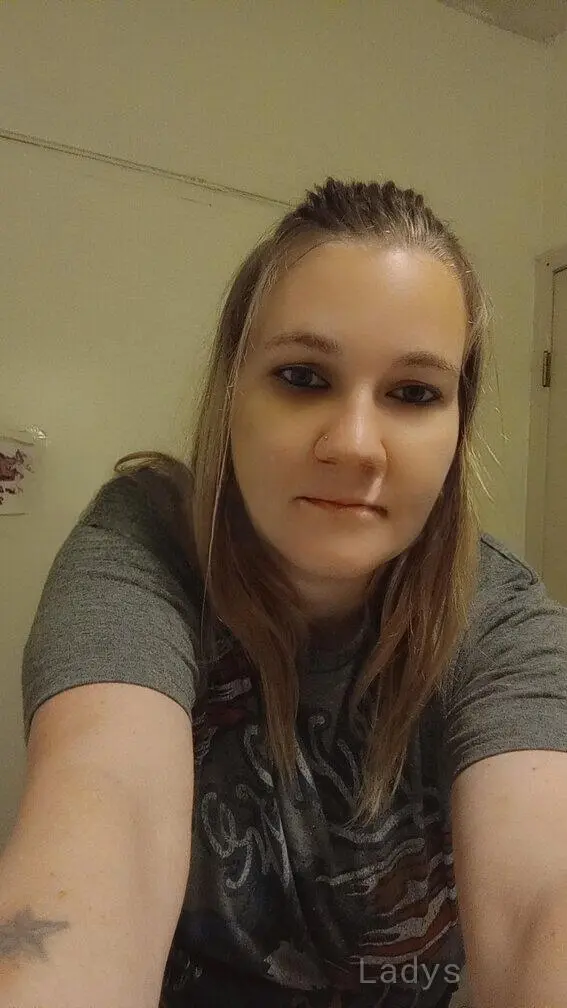 Lovely (28) – Call Girl & Independent Escort Service in Memphis - Gallery Photo 5