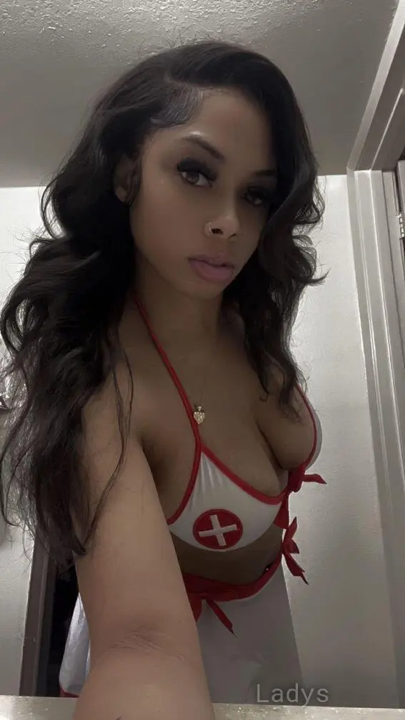 Sincerely Summer (25) – Call Girl & Independent Escort Service in Memphis - Gallery Photo 4