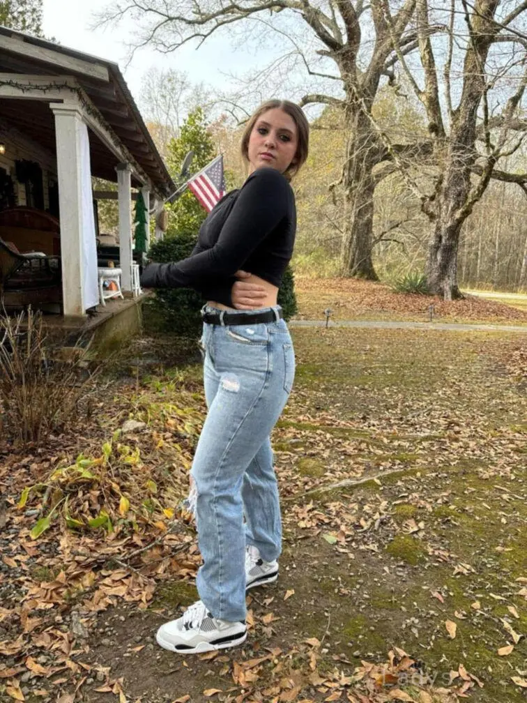 Butterfly (22) – Call Girl & Independent Escort Service in Memphis - Gallery Photo 4