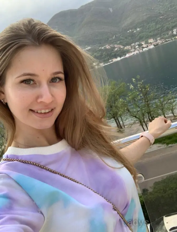 Clara (28) – Call Girl & Independent Escort Service in Messancy - Gallery Photo 3