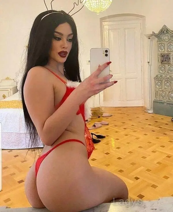 Ana (25) – Call Girl & Independent Escort Service in Mexicali - Gallery Photo 2