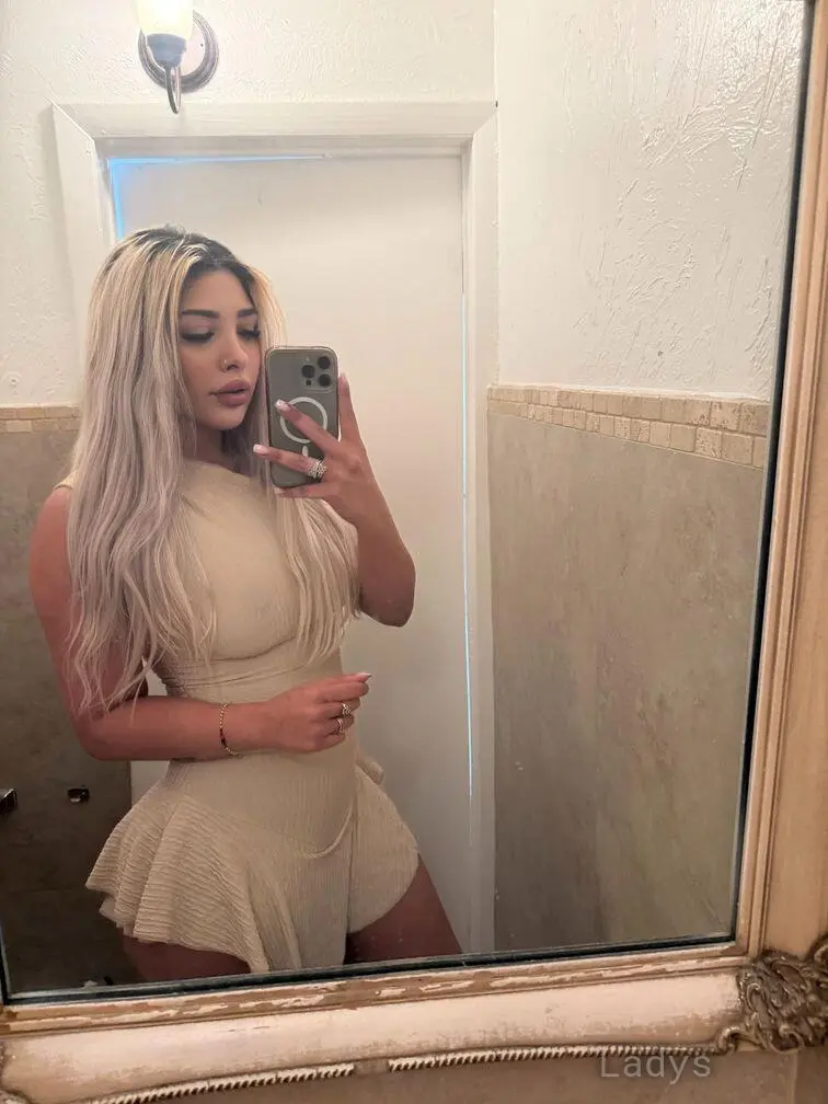 Vanessa (26) – Call Girl & Independent Escort Service in Miami - Gallery Photo 5