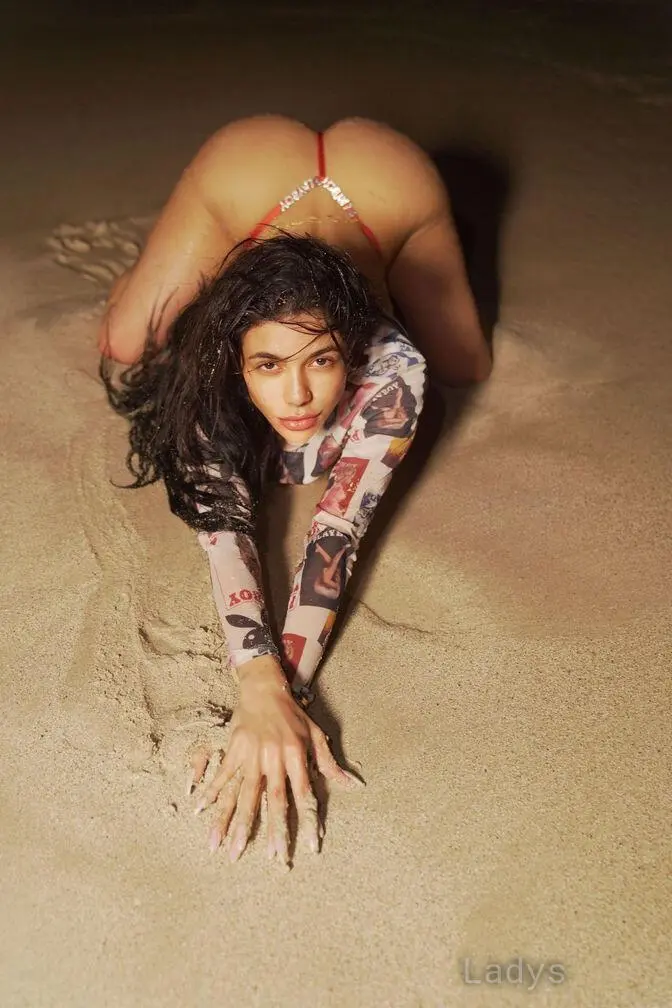Veronica Rodriguez (25) – Call Girl & Independent Escort Service in Miami - Gallery Photo 3