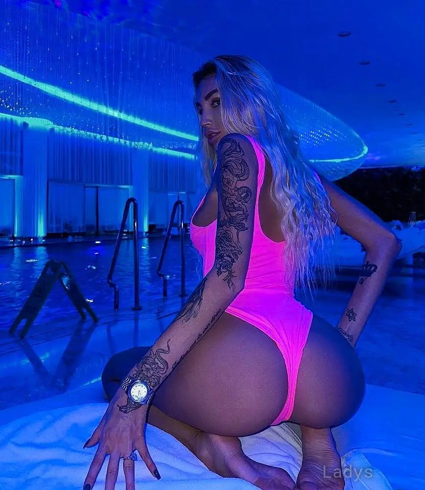 Deey (27) – Call Girl & Independent Escort Service in Barriera di Milano - Gallery Photo 4
