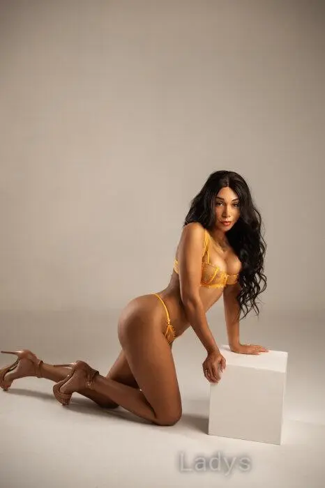 Giulia (29) – Call Girl & Independent Escort Service in Barriera di Milano - Gallery Photo 3