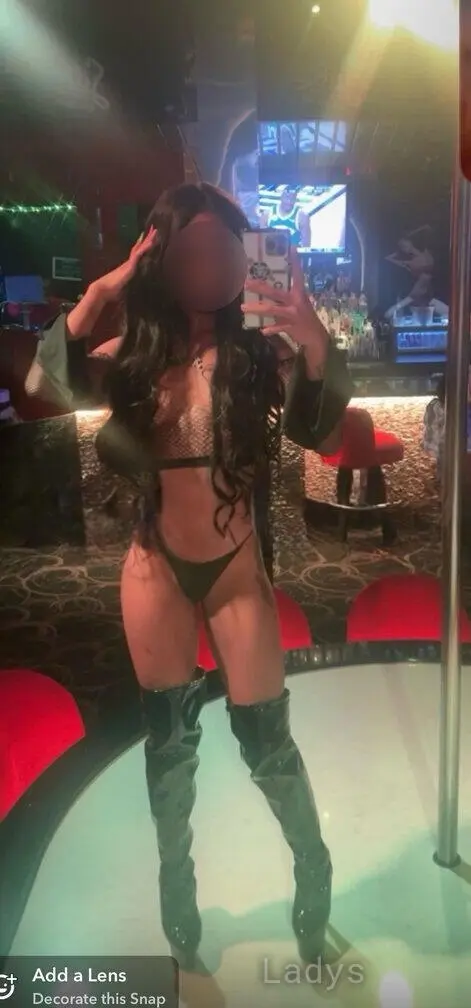 Janiece (21) – Call Girl & Independent Escort Service in Milwaukee - Gallery Photo 3