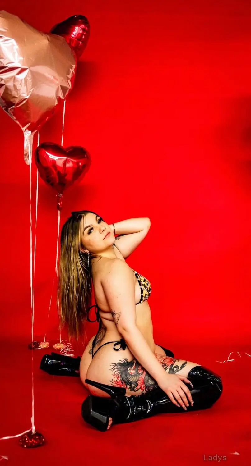 Jazminstackz (20) – Call Girl & Independent Escort Service in Minneapolis - Gallery Photo 3