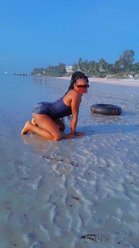 Natalie (21) – Call Girl & Independent Escort Service in Mombasa - Gallery Photo 8