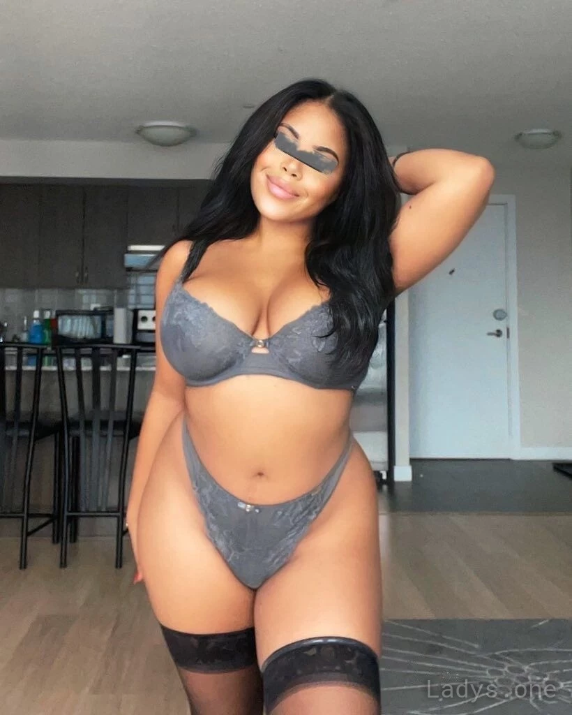 Cleo Coalette (30) – Call Girl & Independent Escort Service in Moncton - Gallery Photo 3