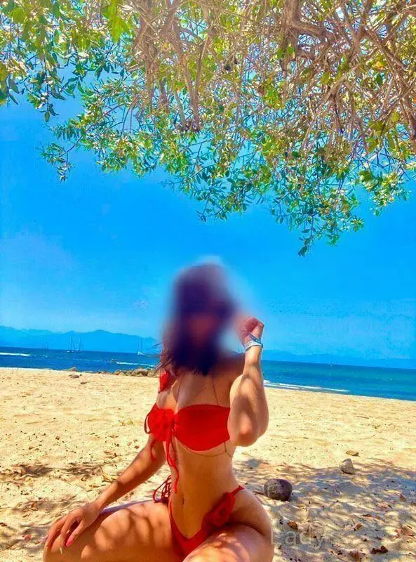 Tania (29) – Call Girl & Independent Escort Service in Monterrey - Gallery Photo 4