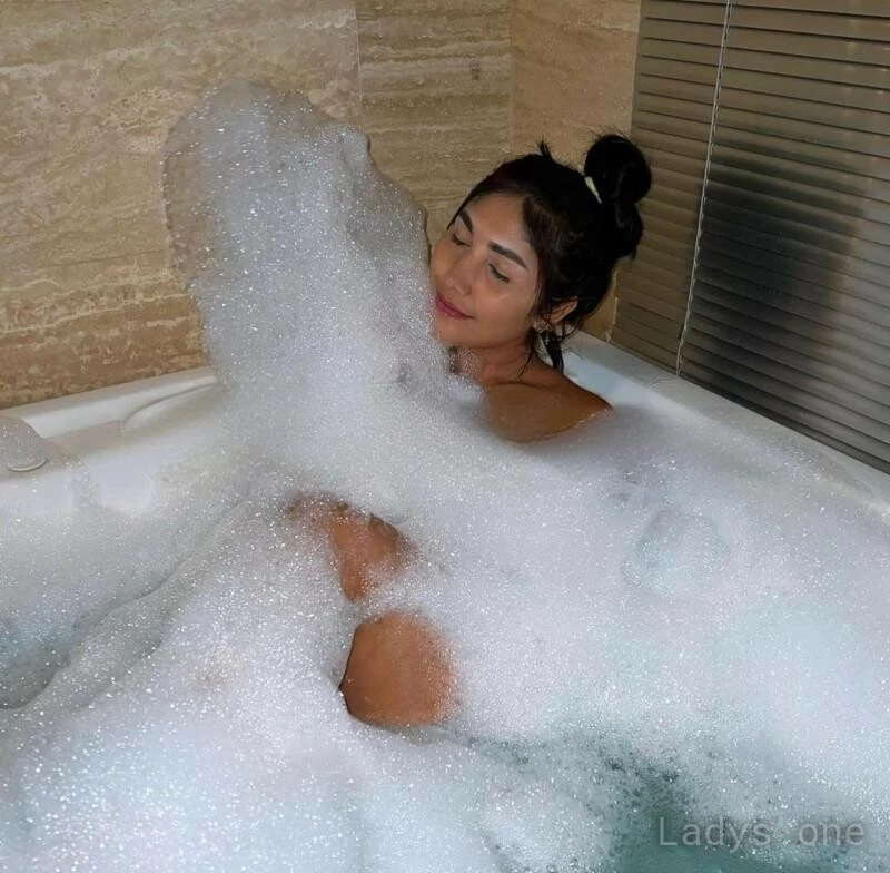 Postura (28) – Call Girl & Independent Escort Service in Montluçon - Gallery Photo 4