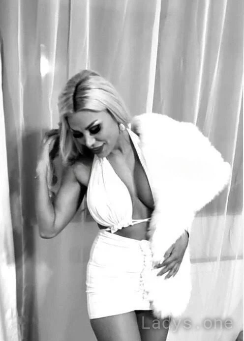 Natasha (36) – Call Girl & Independent Escort Service in Mulhouse - Gallery Photo 4