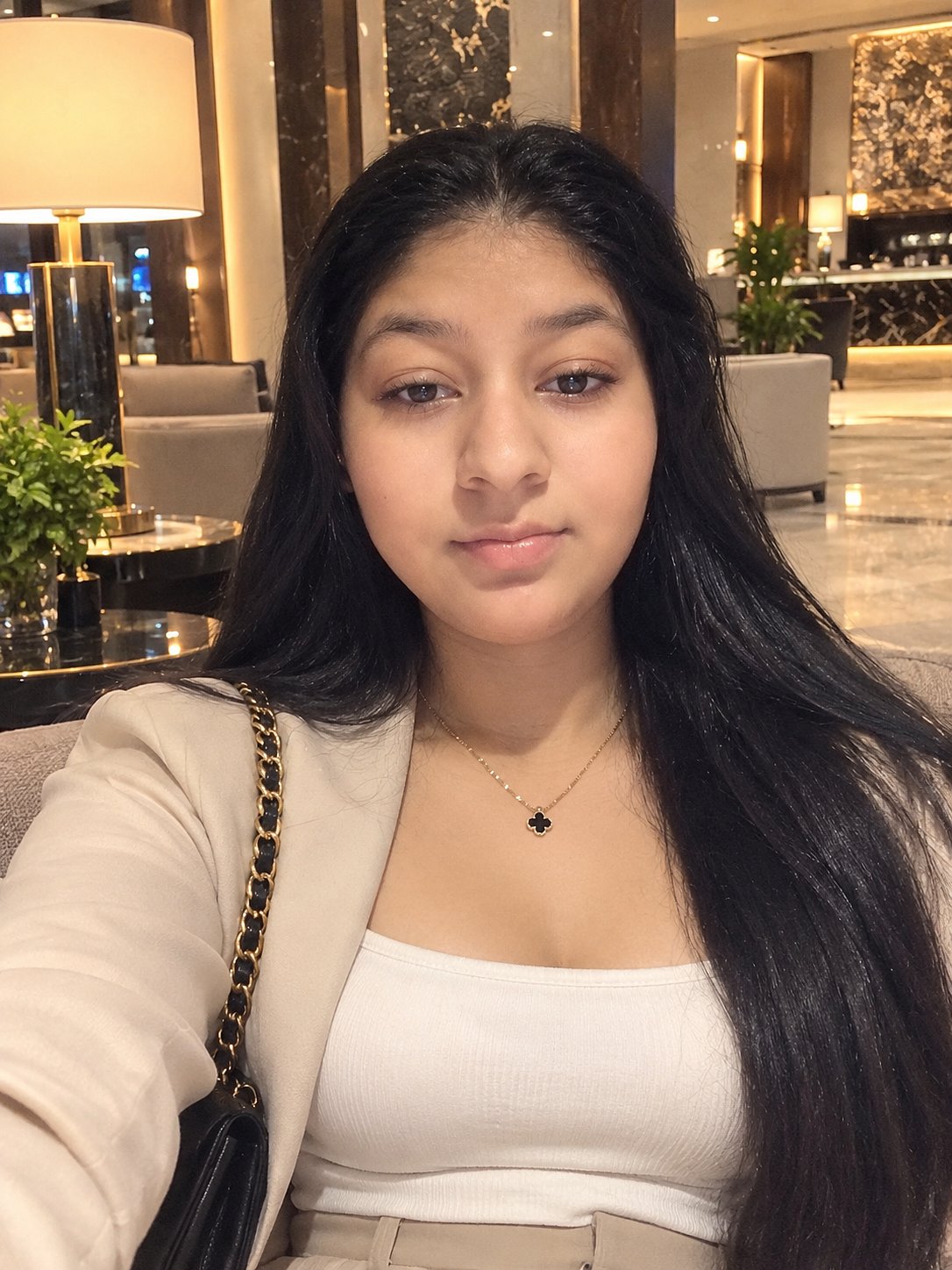 Kajal (24) – Call Girl & Independent Escort Service in Mumbai - Gallery Photo 4