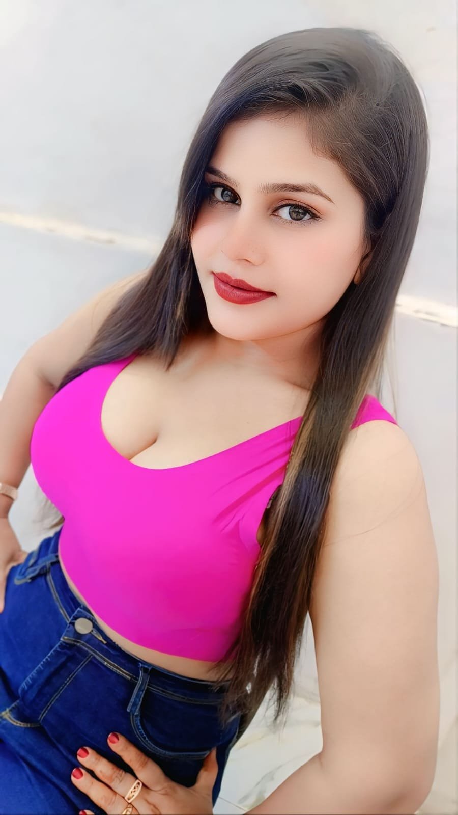 Priya (22) – Call Girl & Independent Escort Service in Mumbai - Gallery Photo 3