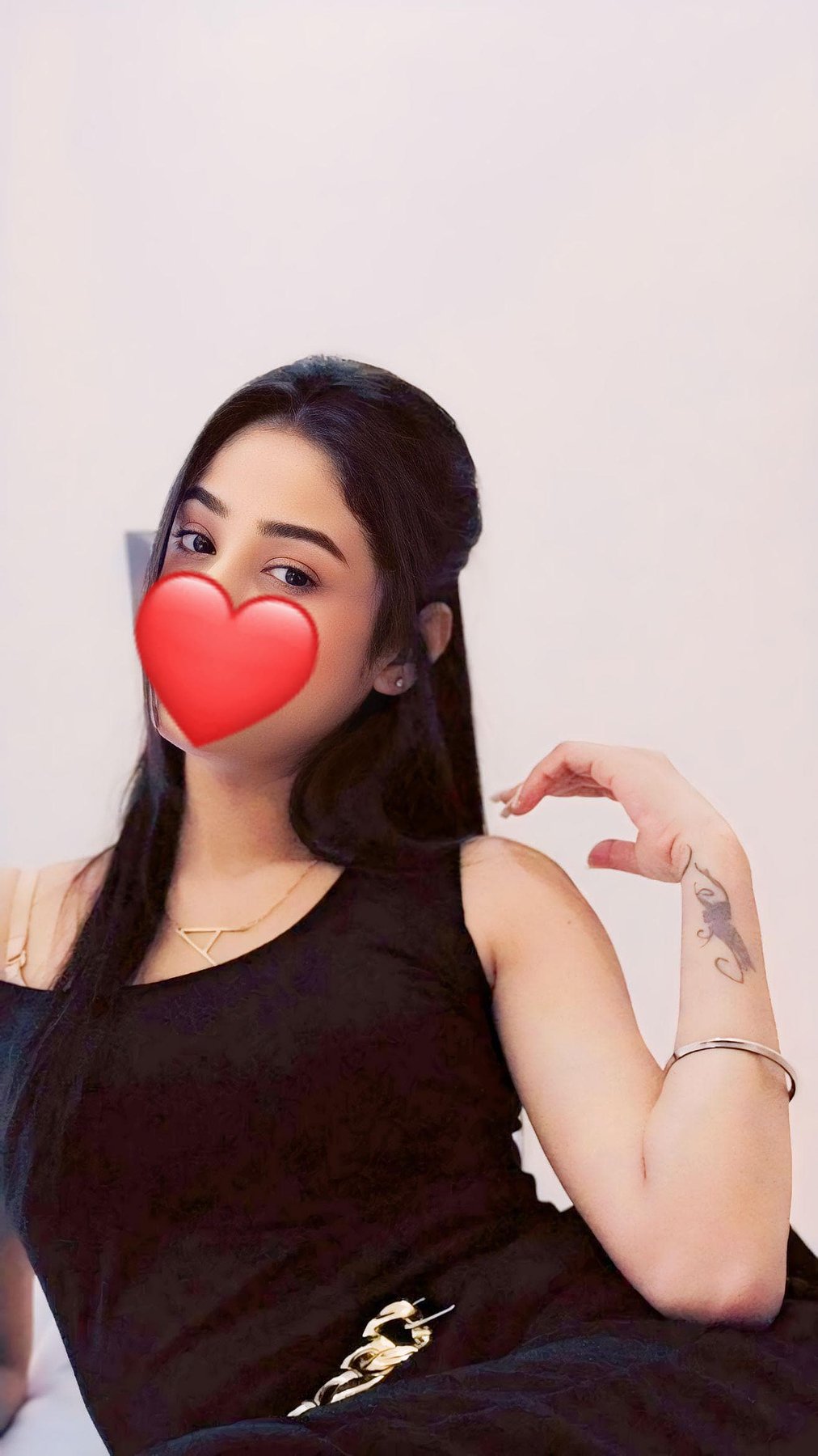 Fun (22) – Call Girl & Independent Escort Service in Mumbai - Gallery Photo 6