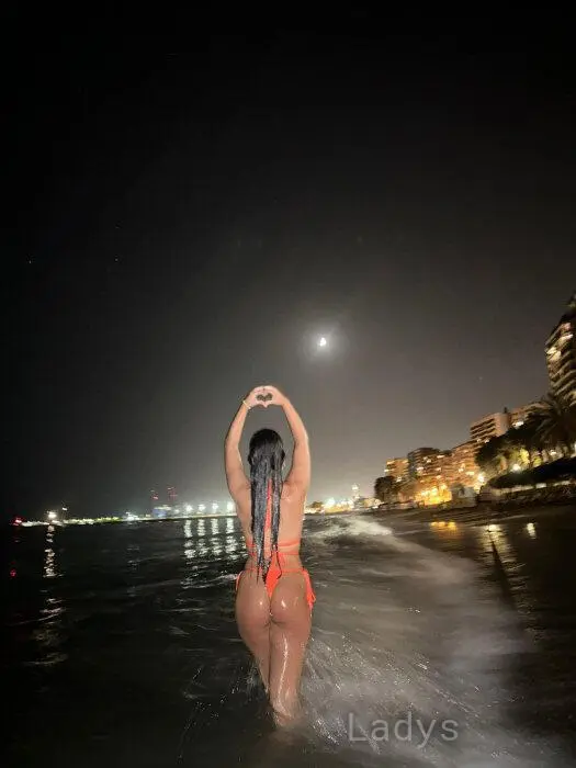Camila (20) – Call Girl & Independent Escort Service in Murcia - Gallery Photo 2