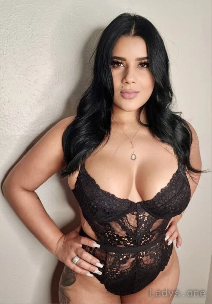Luna (25) – Call Girl & Independent Escort Service in Murfreesboro - Gallery Photo 3