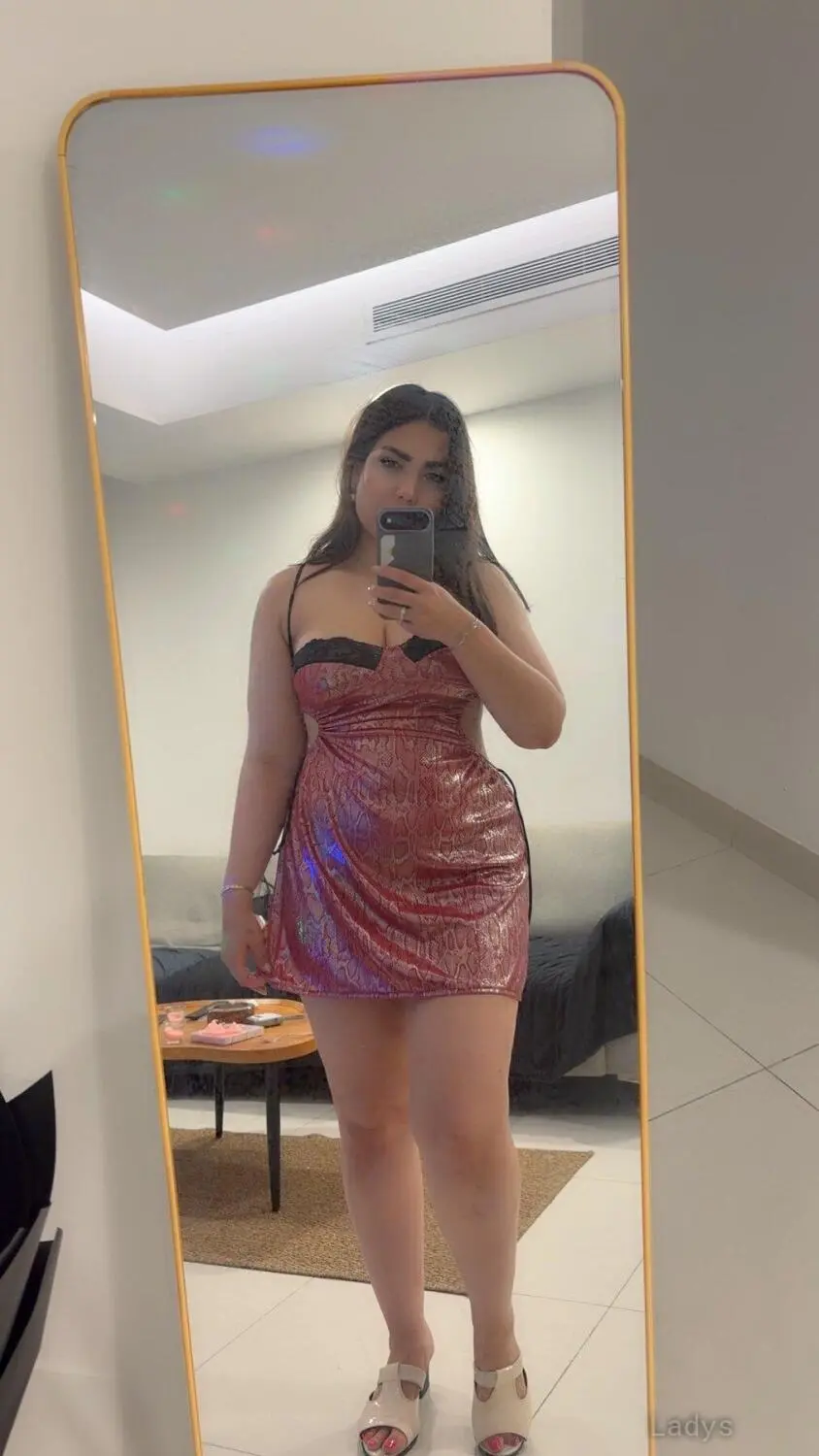 Vanessa (27) – Call Girl & Independent Escort Service in Muscat - Gallery Photo 6